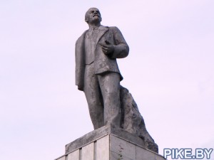 Памятник Ленину в Сморгони