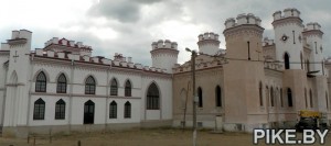 Дворец Пусловских Коссово