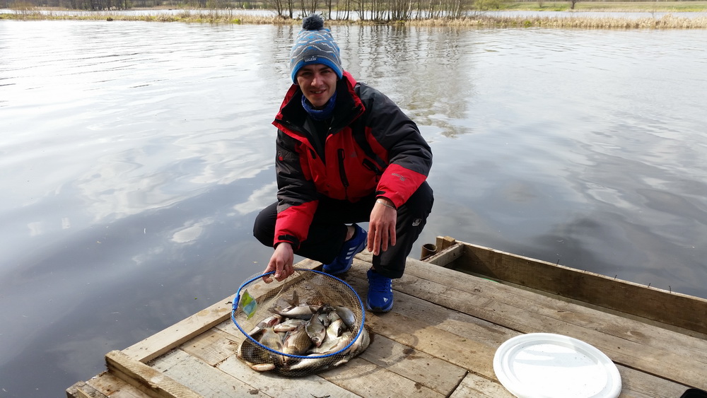 Выходные не обещали хорошую погоду, но вариантов было два: дома под пледом или на рыбалку ... | Отчеты о рыбалке в Беларуси